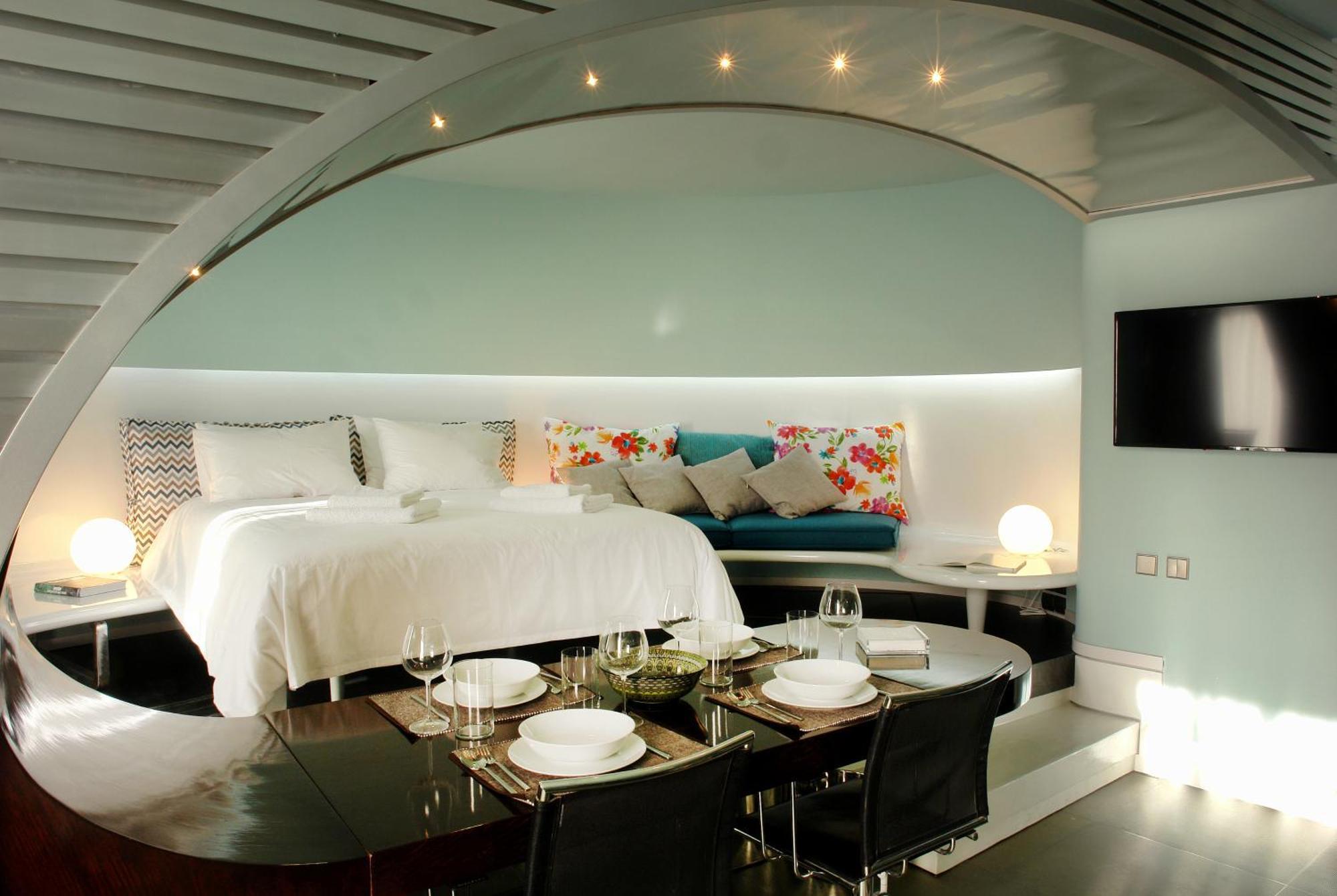High End Suite At The Center Of Heraklion Екстер'єр фото